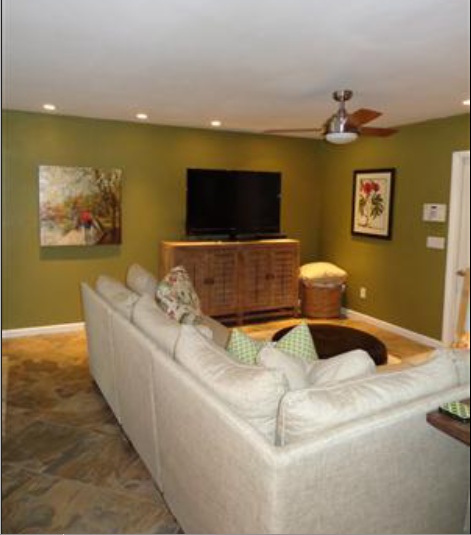 sectional family room